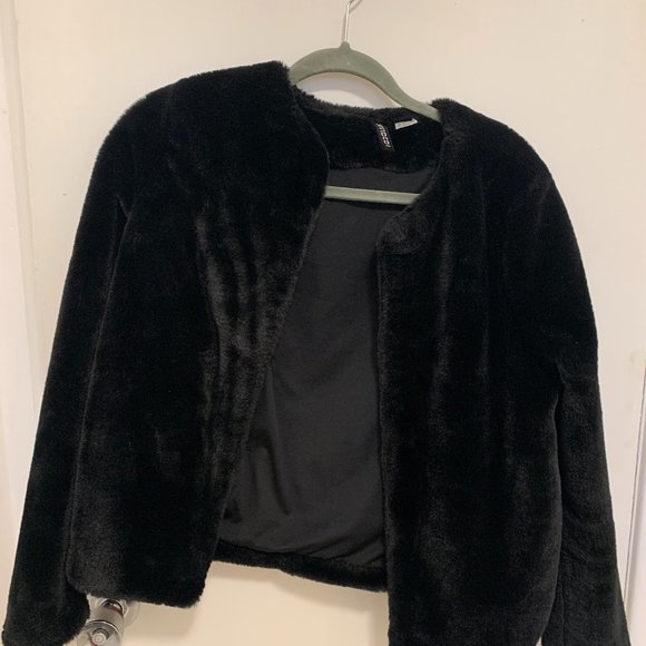 H&M Faux Fur Coat - Picture 1 of 3
